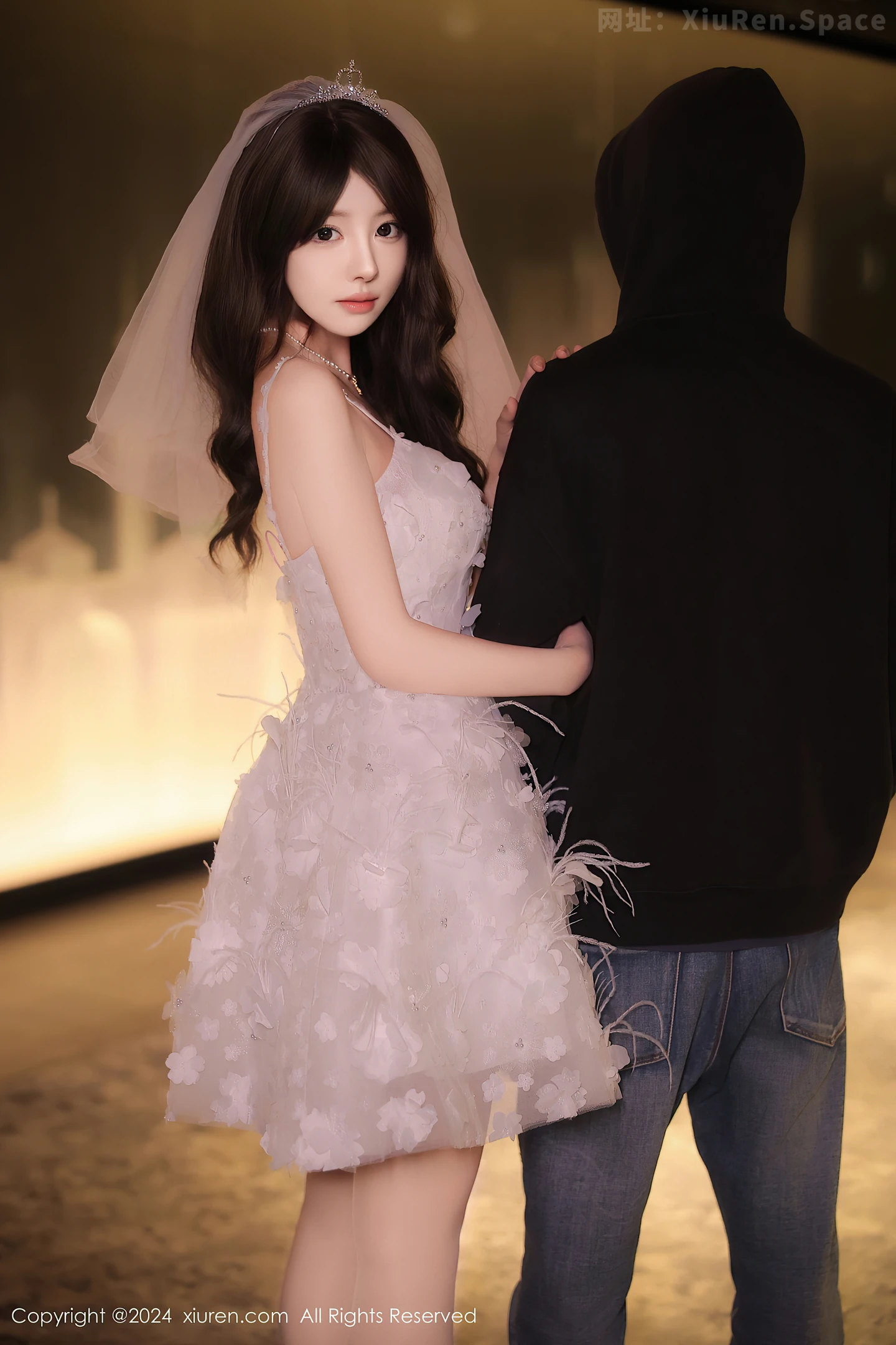 图片[3]-[XiuRen秀人网] VOL.9601 模特桃妖夭性感白色婚纱露白色内衣配超薄肉丝秀曼妙身姿诱惑写真77P-秀人网官方网站